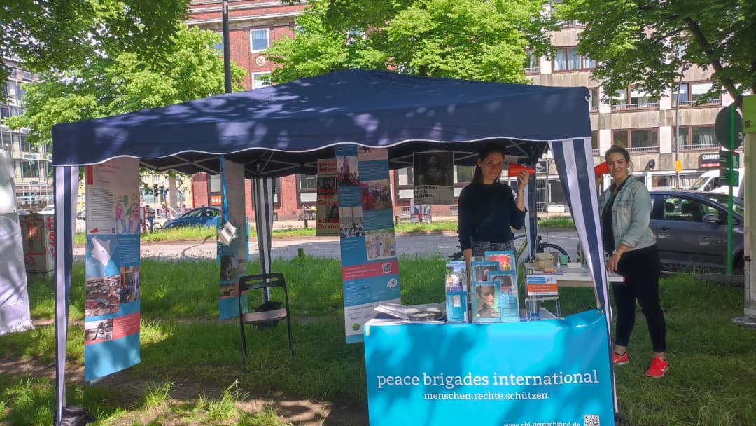 Peace Brigades International - Deutscher Zweig e.V.-actionPhoto-2