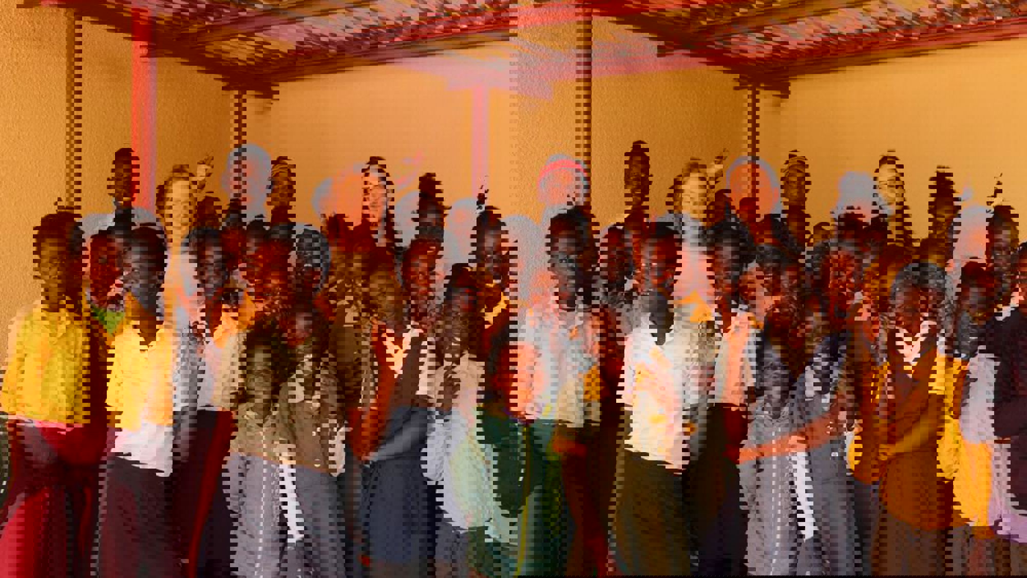 Miteinander Neue Wege Gehen e.V.